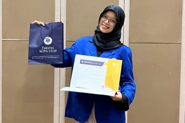 Auliya, Calon Asisten Dosen Kelas Unggulan Udinus yang Berhasil Keluar dari Zona Introvert