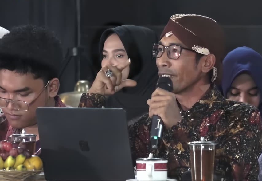Begini Kritik untuk Dalang Sigid Ariyanto dari Anaknya Sendiri di Sarasehan